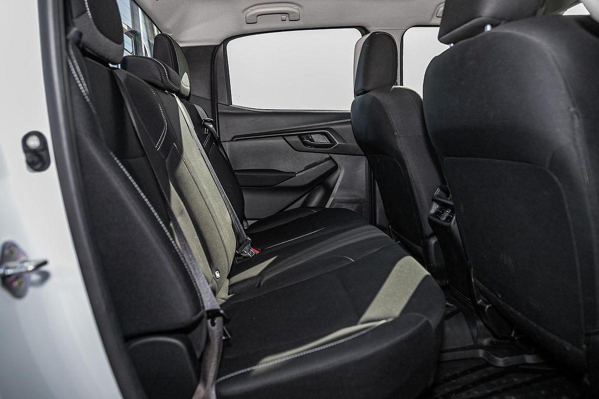 2023 Isuzu D-MAX SX 4X4