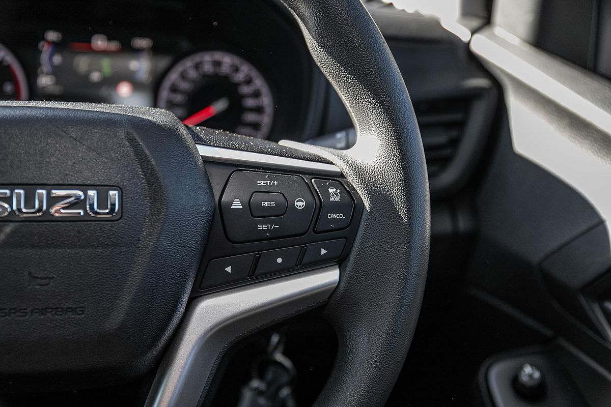 2023 Isuzu D-MAX SX 4X4