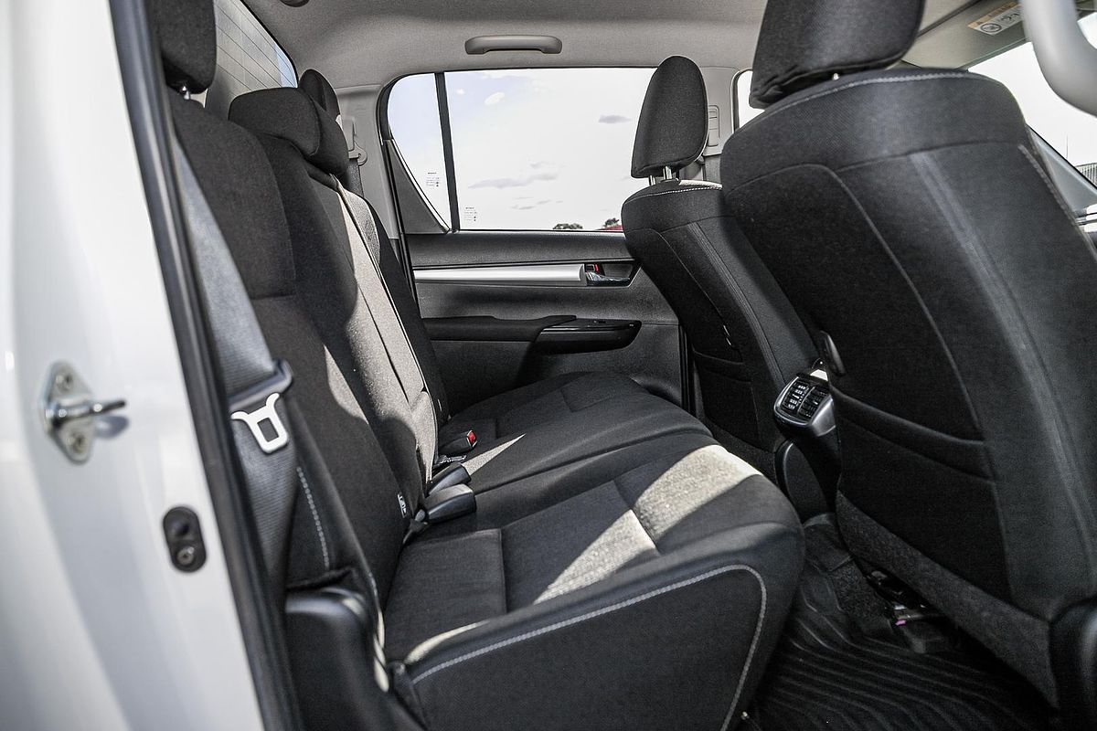 2021 Toyota Hilux SR5 GUN126R 4X4