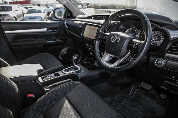 2021 Toyota Hilux SR5 GUN126R 4X4