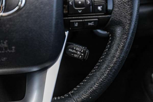 2021 Toyota Hilux SR5 GUN126R 4X4