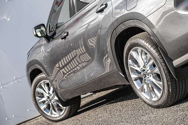 2024 Toyota Kluger Grande AXUH78R