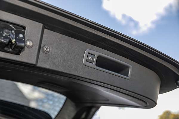 2024 Toyota Kluger Grande AXUH78R