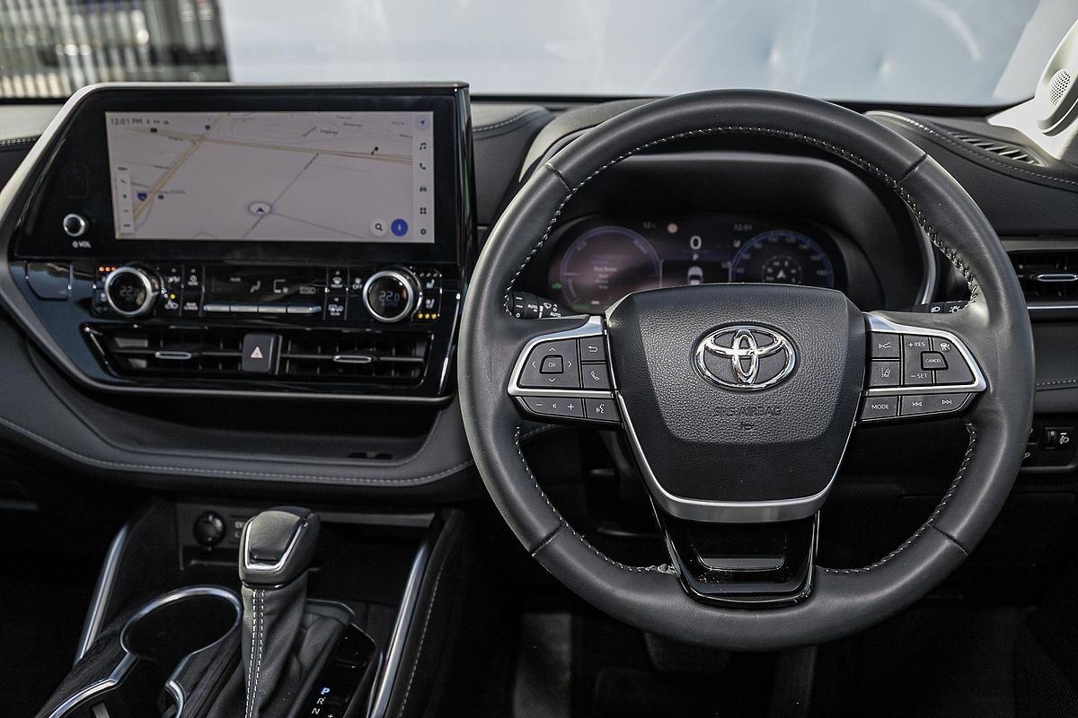 2024 Toyota Kluger Grande AXUH78R