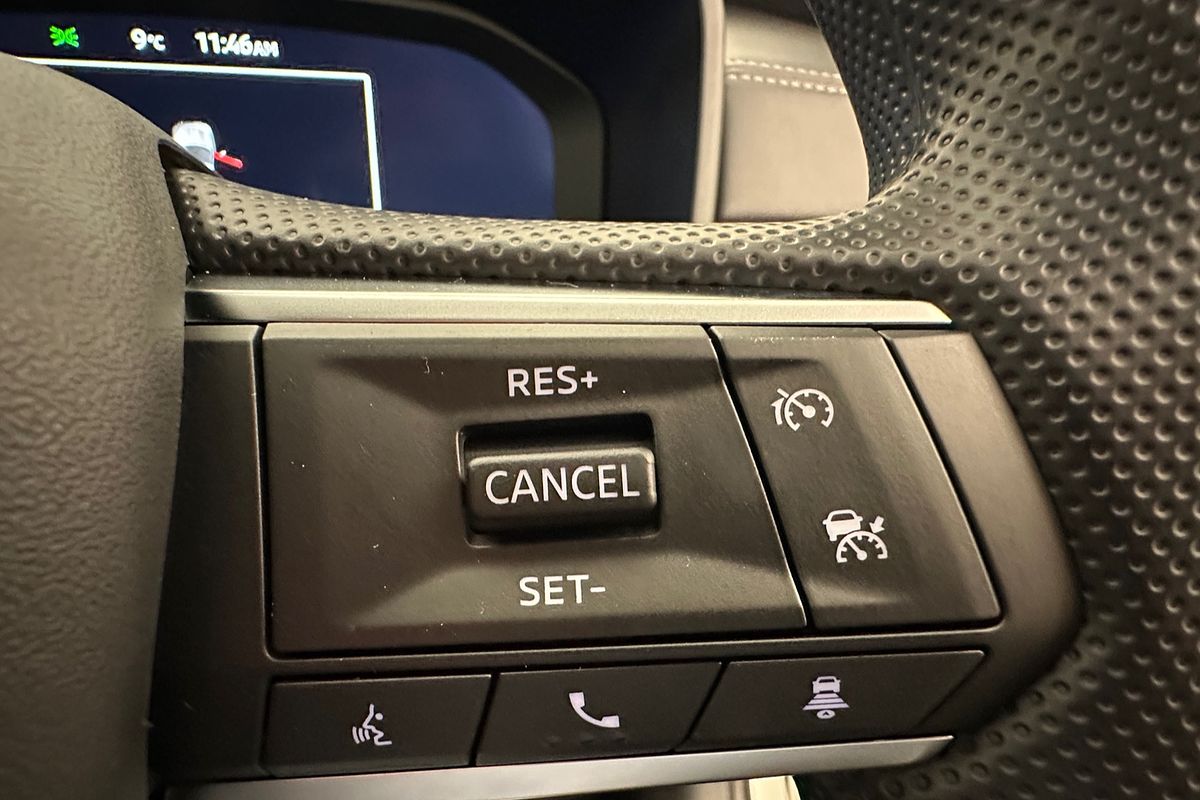 2025 Mitsubishi Outlander ES ZM