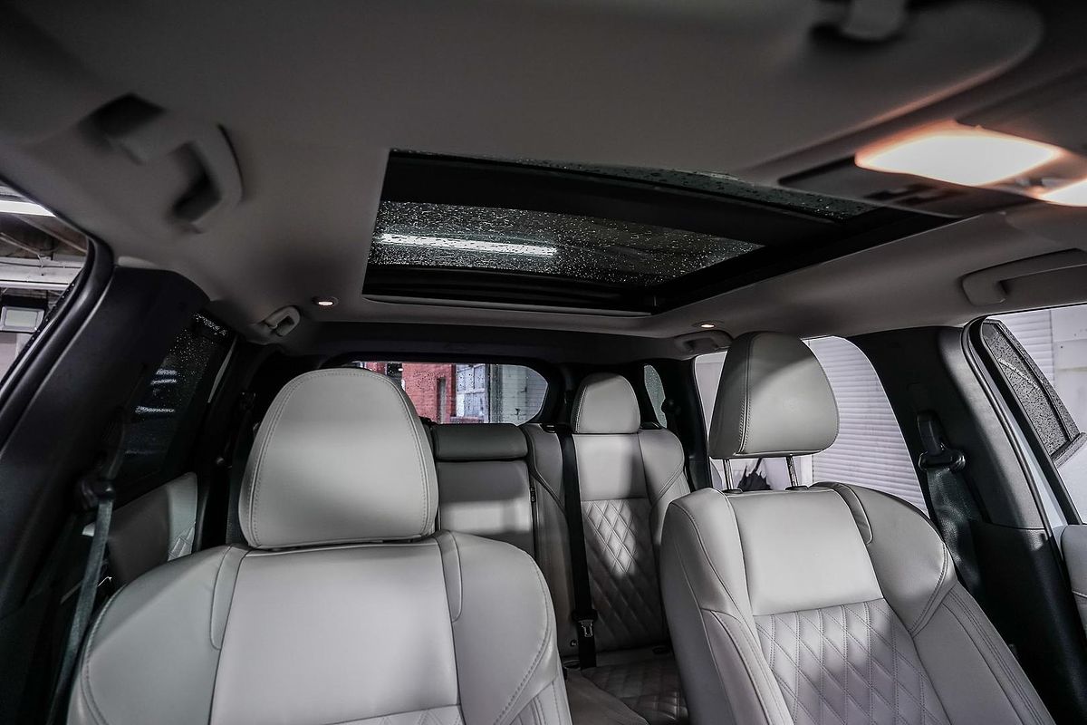 2024 Mitsubishi Outlander Exceed ZM