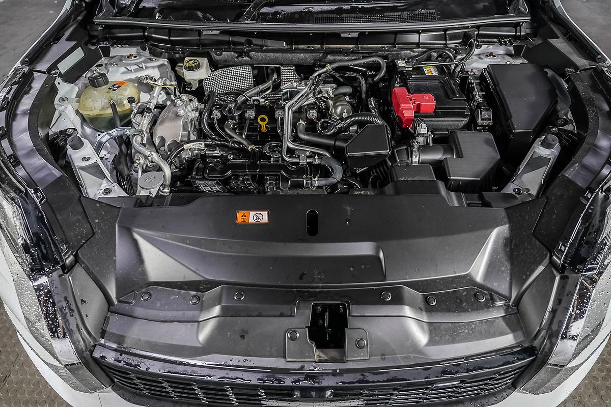 2024 Mitsubishi Outlander Exceed ZM