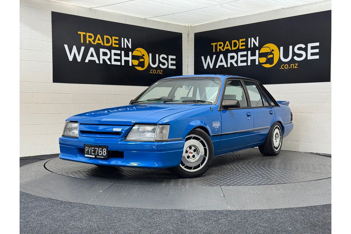 1986 Holden Commodore VK 5.0L Manual