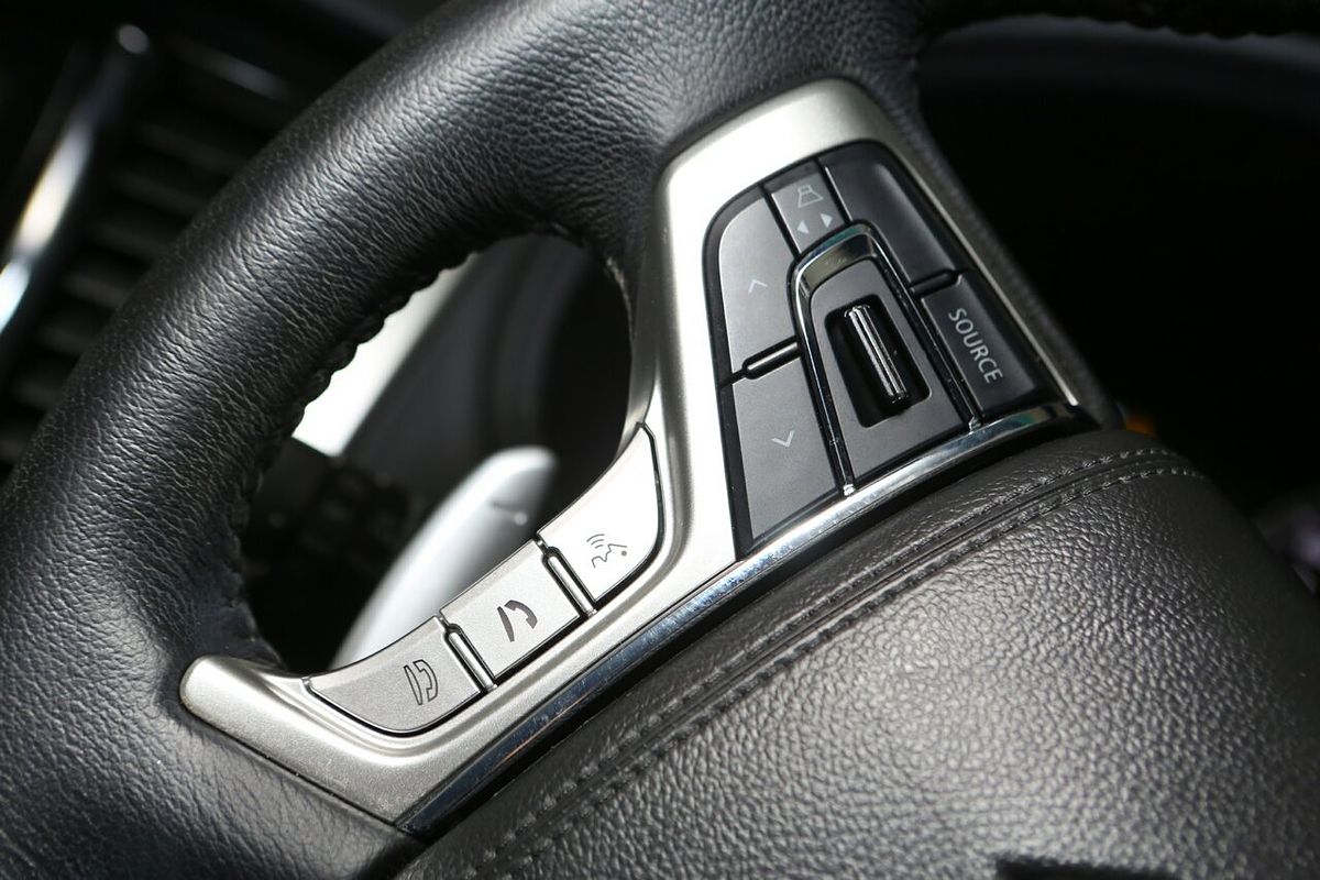 2024 Mitsubishi Pajero Sport GLX QF