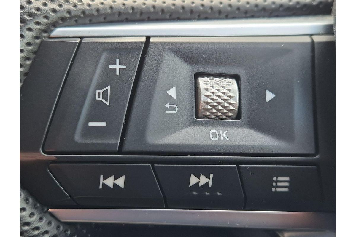 2022 Mitsubishi Outlander LS ZM