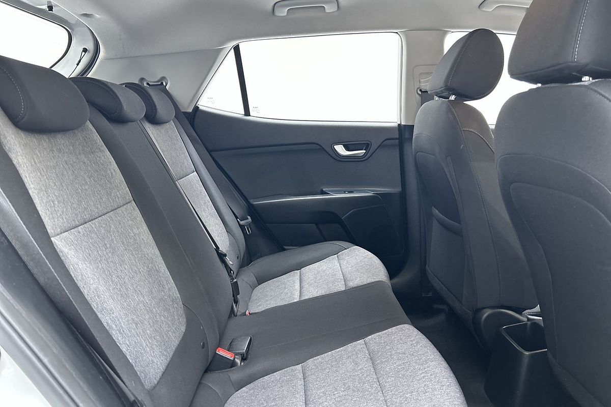 2024 Kia Stonic S YB