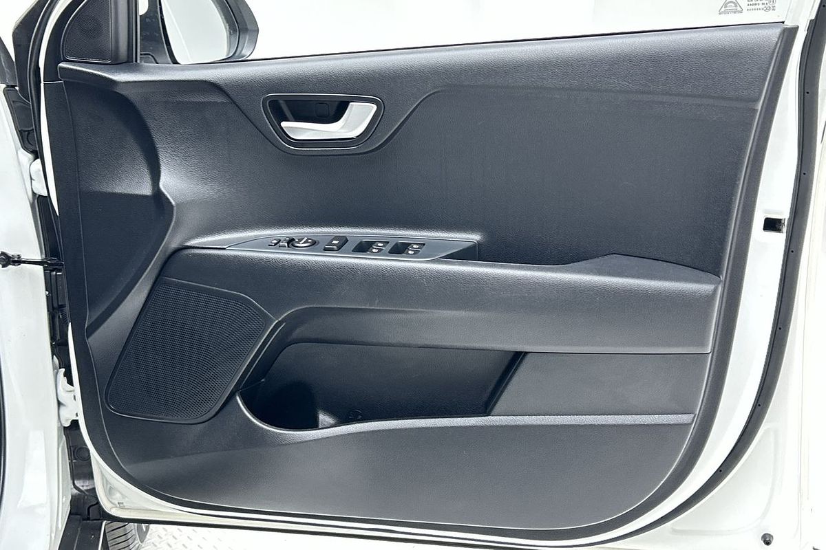 2024 Kia Stonic S YB