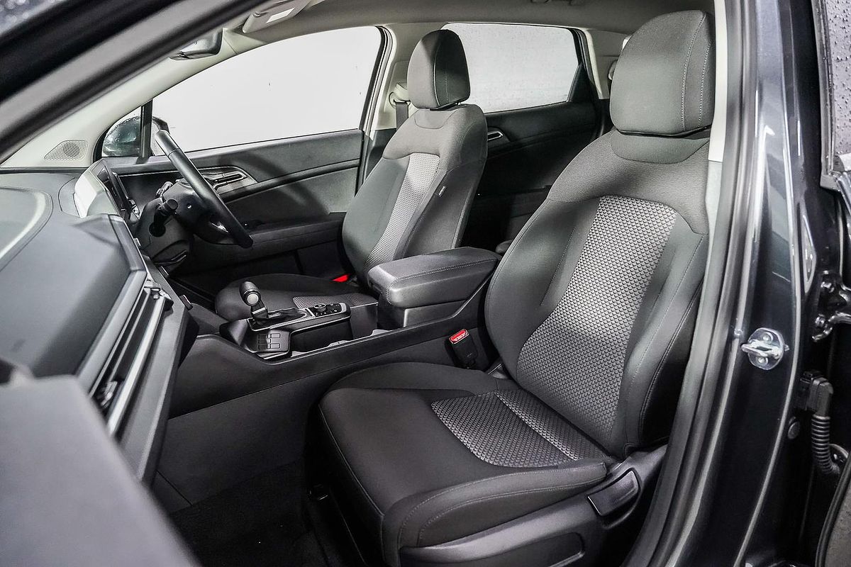 2024 Kia Sportage S NQ5