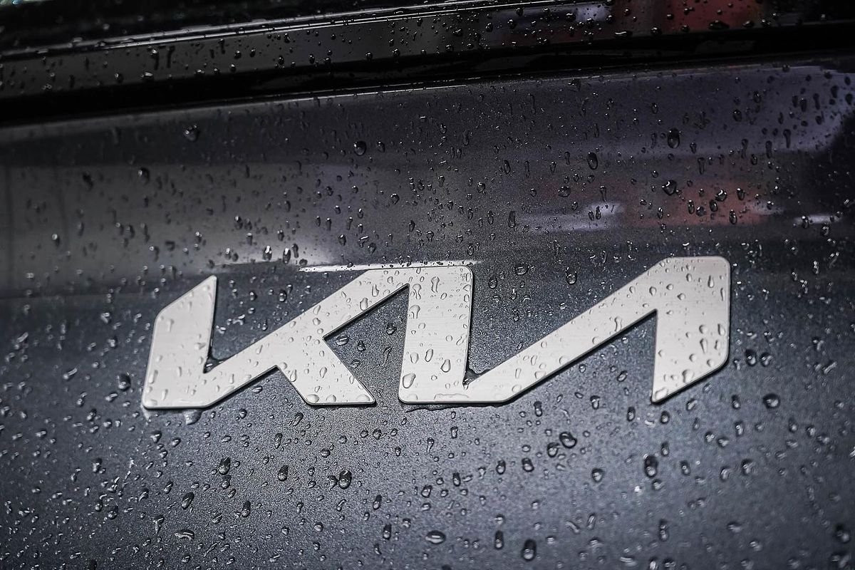2024 Kia Sportage S NQ5