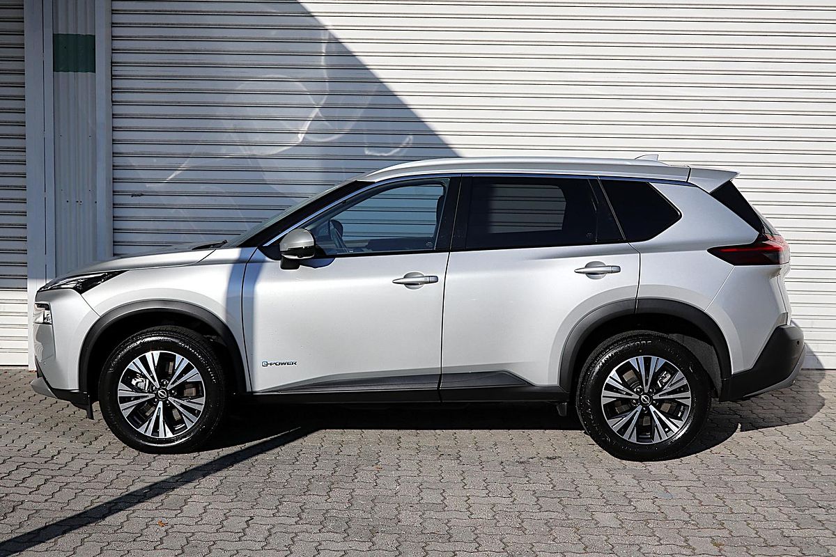 2024 Nissan X-TRAIL ST-L e-POWER T33
