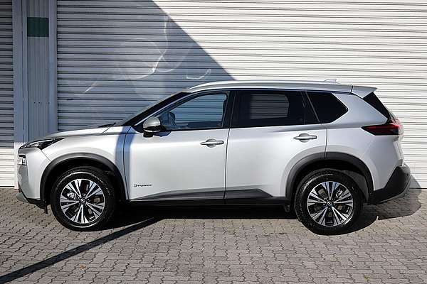 2024 Nissan X-TRAIL ST-L e-POWER T33