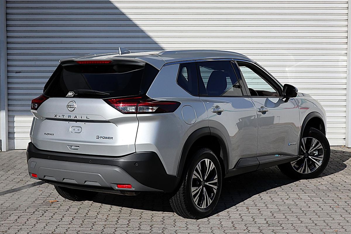 2024 Nissan X-TRAIL ST-L e-POWER T33