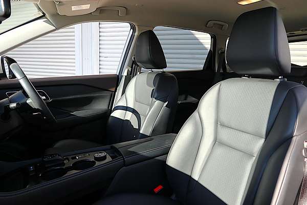 2024 Nissan X-TRAIL ST-L e-POWER T33