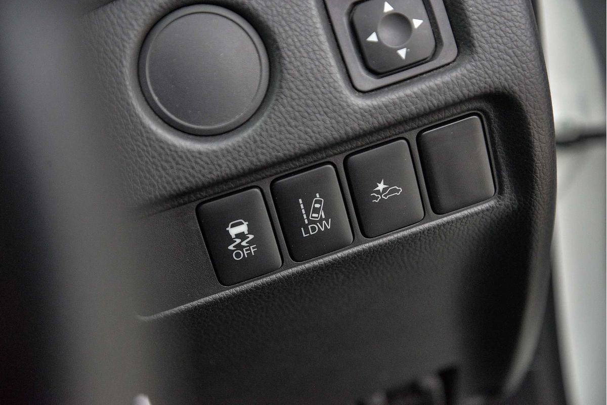 2023 Mitsubishi Triton GLX+ MR 4X4
