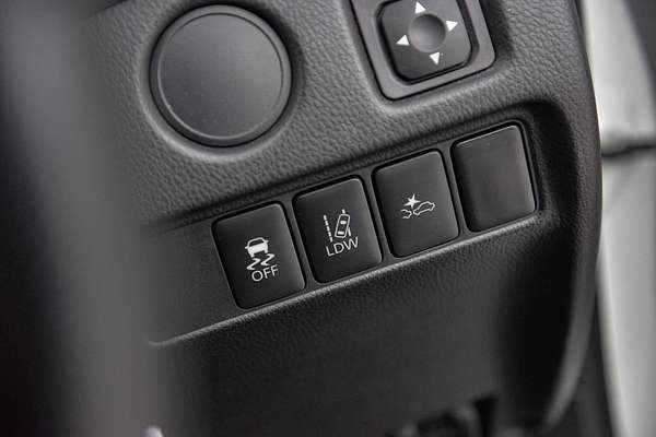 2023 Mitsubishi Triton GLX+ MR 4X4