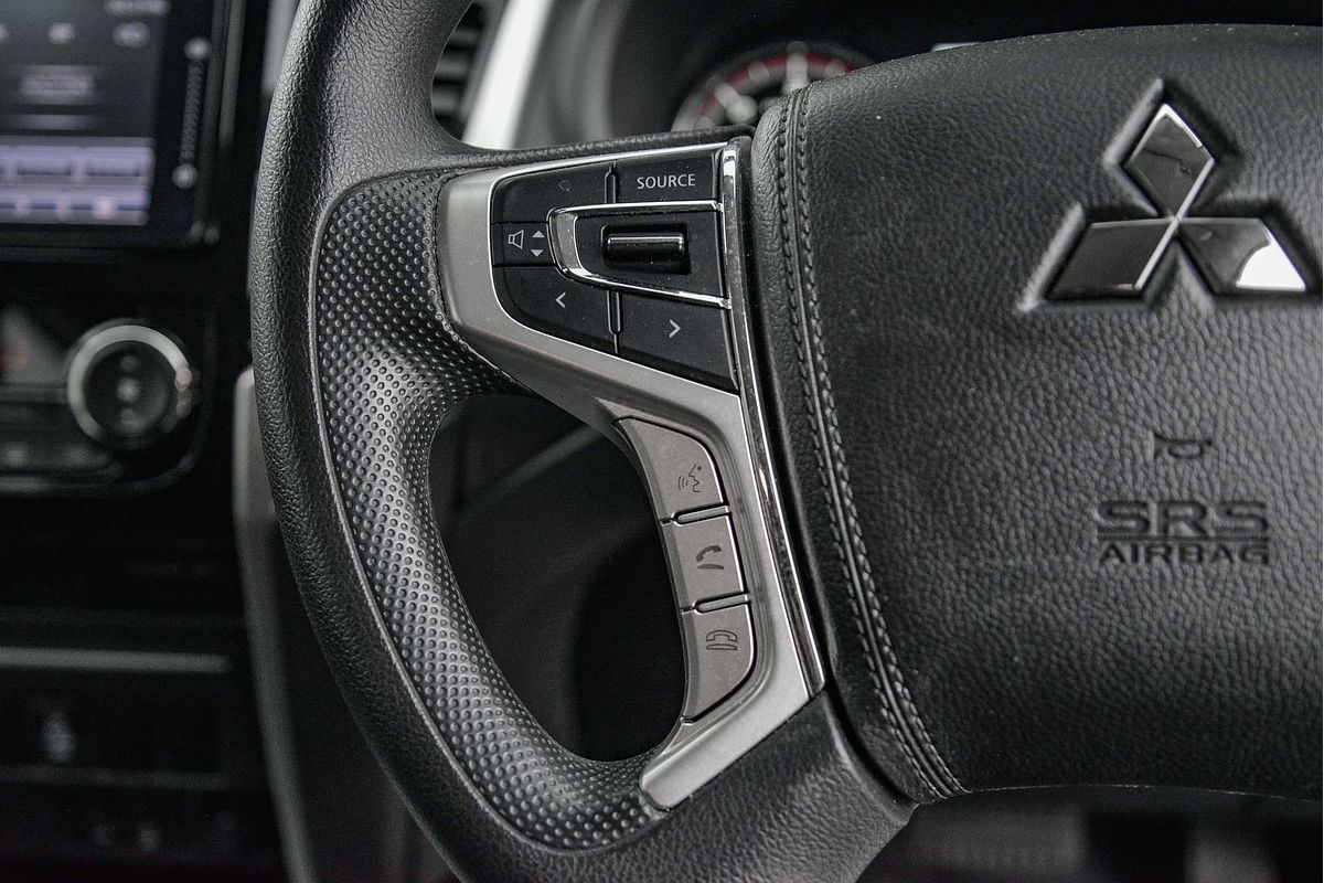 2023 Mitsubishi Triton GLX+ MR 4X4