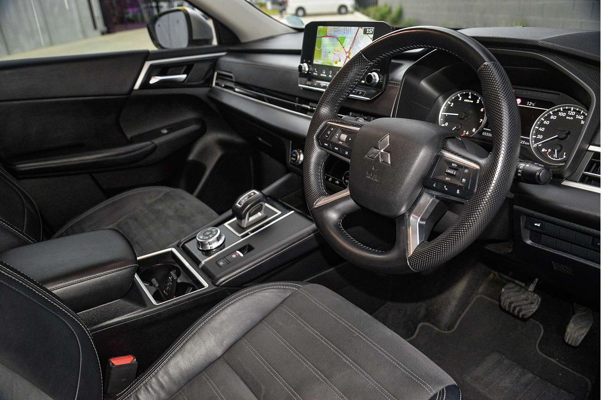 2022 Mitsubishi Outlander Aspire ZM