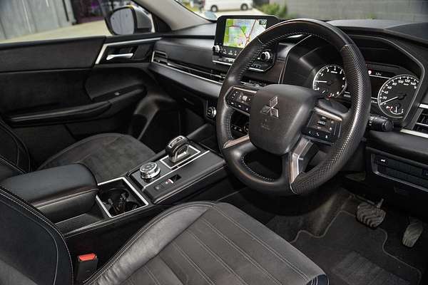 2022 Mitsubishi Outlander Aspire ZM