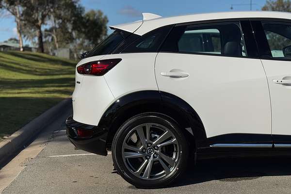 2025 Mazda CX-3 G20 Akari DK
