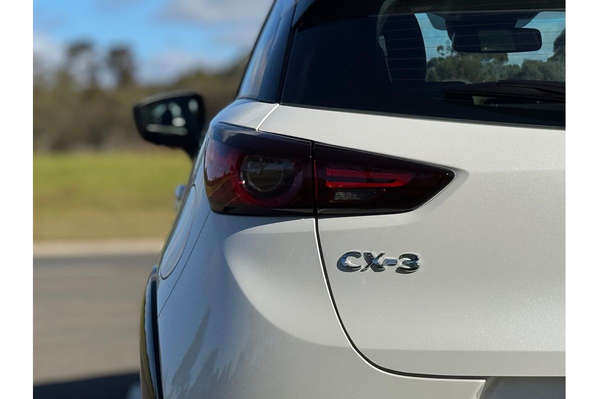 2025 Mazda CX-3 G20 Akari DK