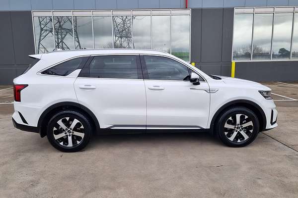 2022 Kia Sorento Sport MQ4