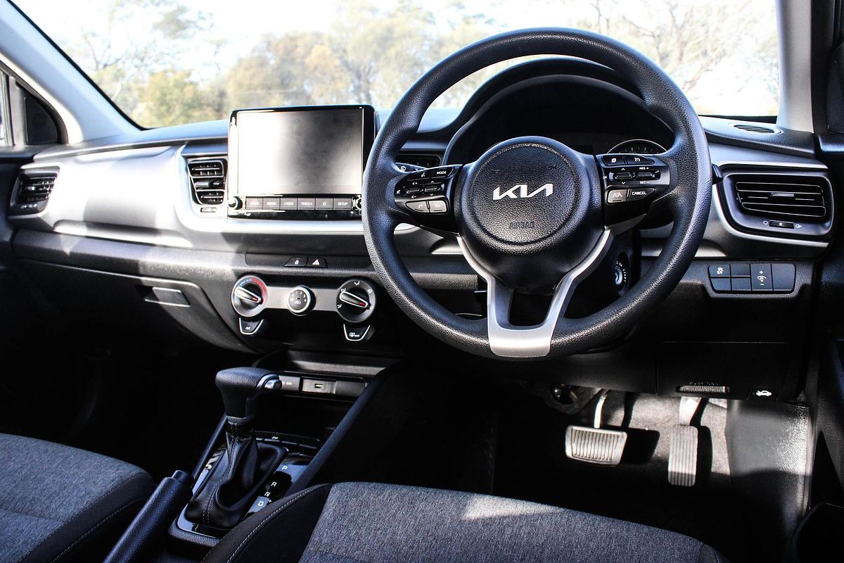 2023 Kia Stonic S YB