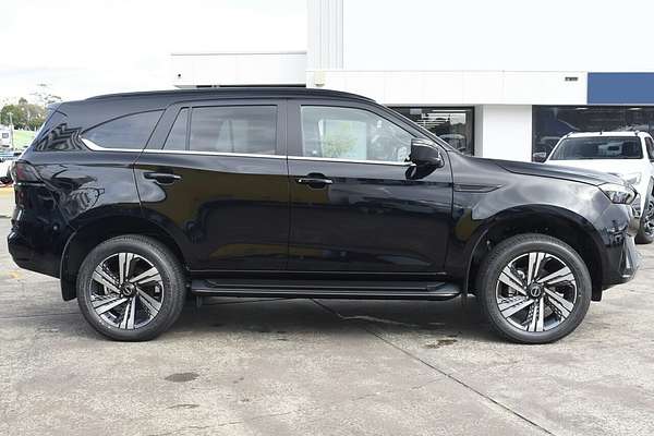 2025 Isuzu MU-X LS-T