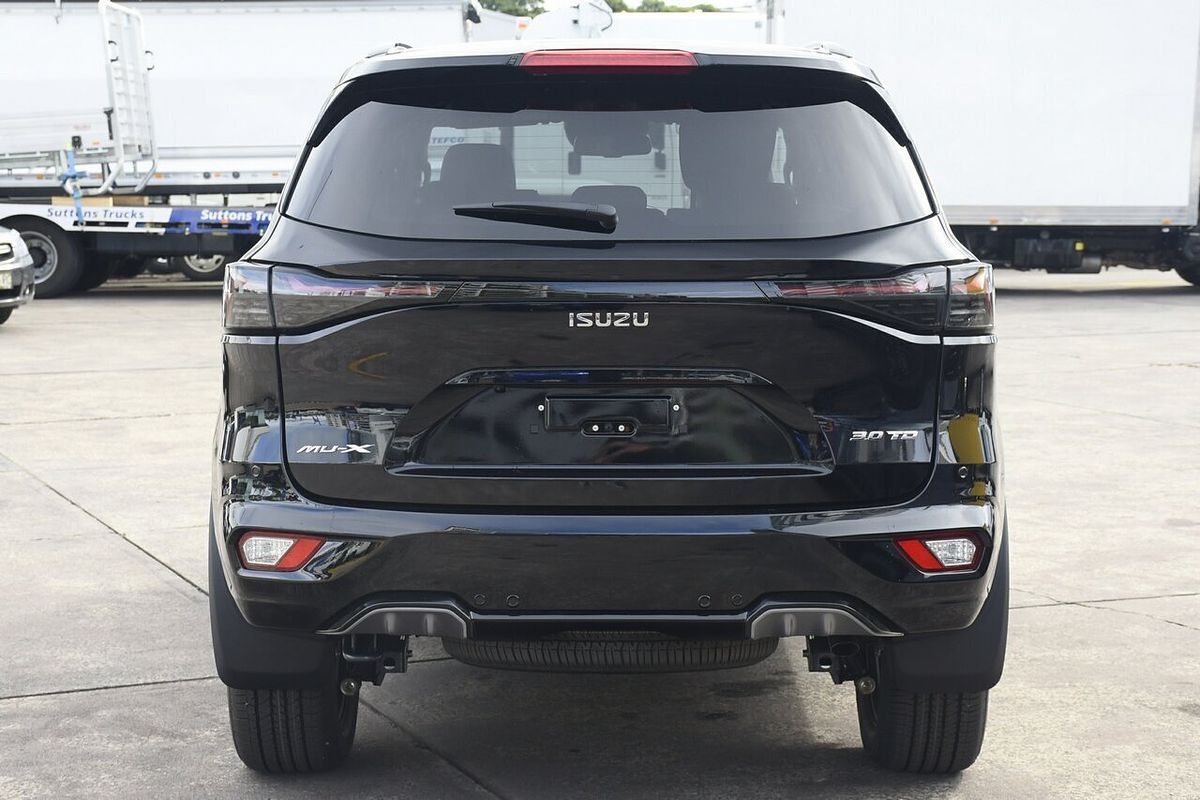 2025 Isuzu MU-X LS-T