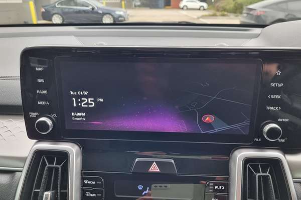 2022 Kia Sorento Sport MQ4