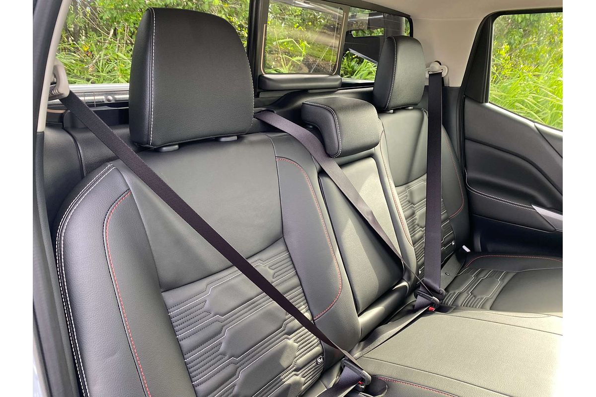 2025 Nissan Navara PRO-4X D23 4X4