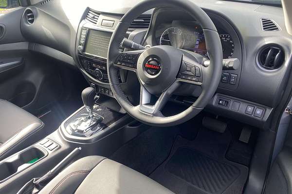 2025 Nissan Navara PRO-4X D23 4X4