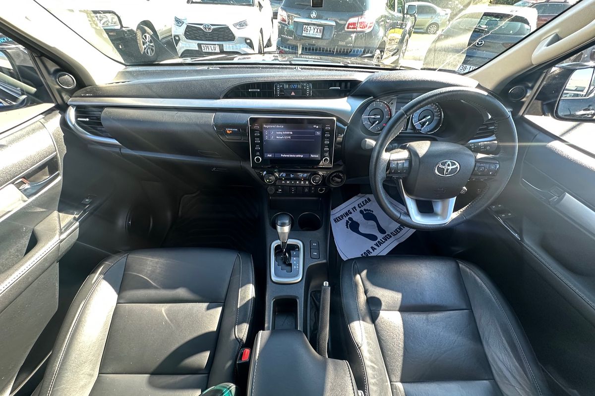 2023 Toyota Hilux SR5 GUN126R