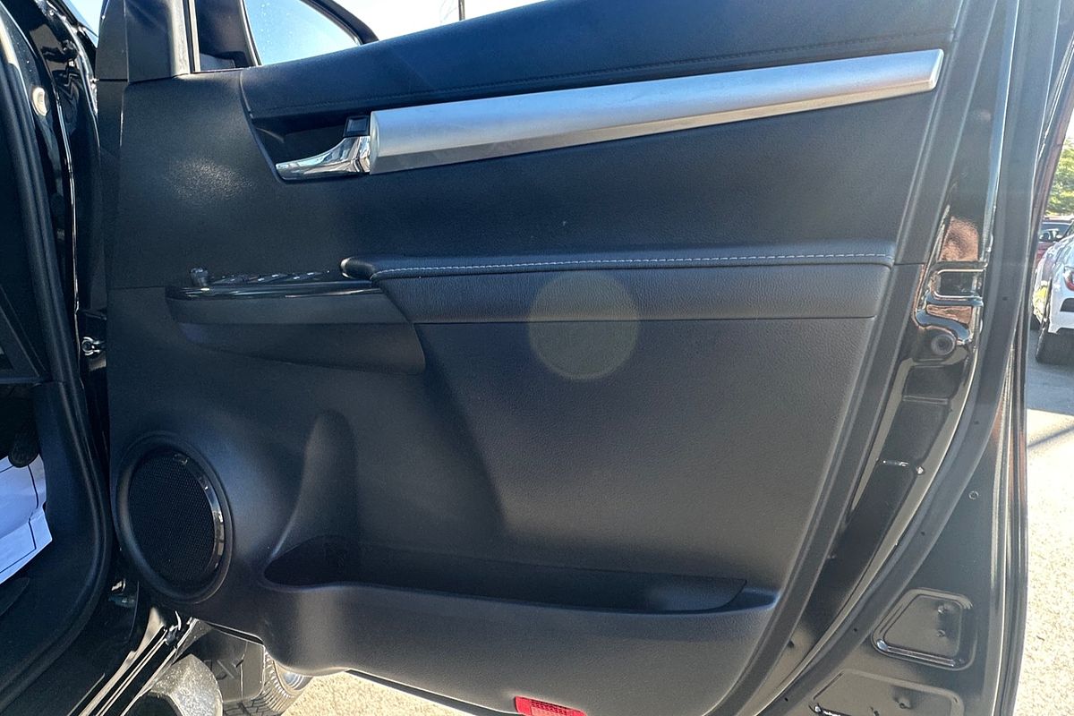 2023 Toyota Hilux SR5 GUN126R