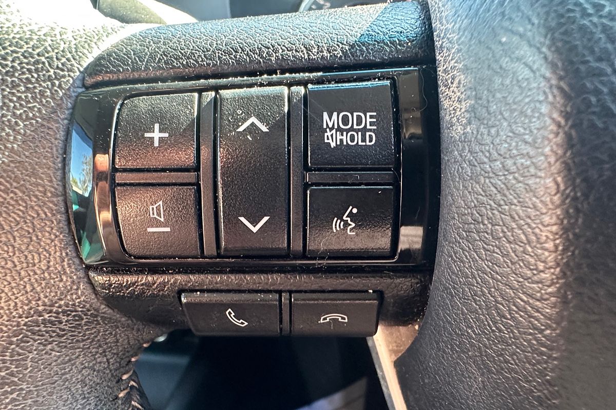 2023 Toyota Hilux SR5 GUN126R