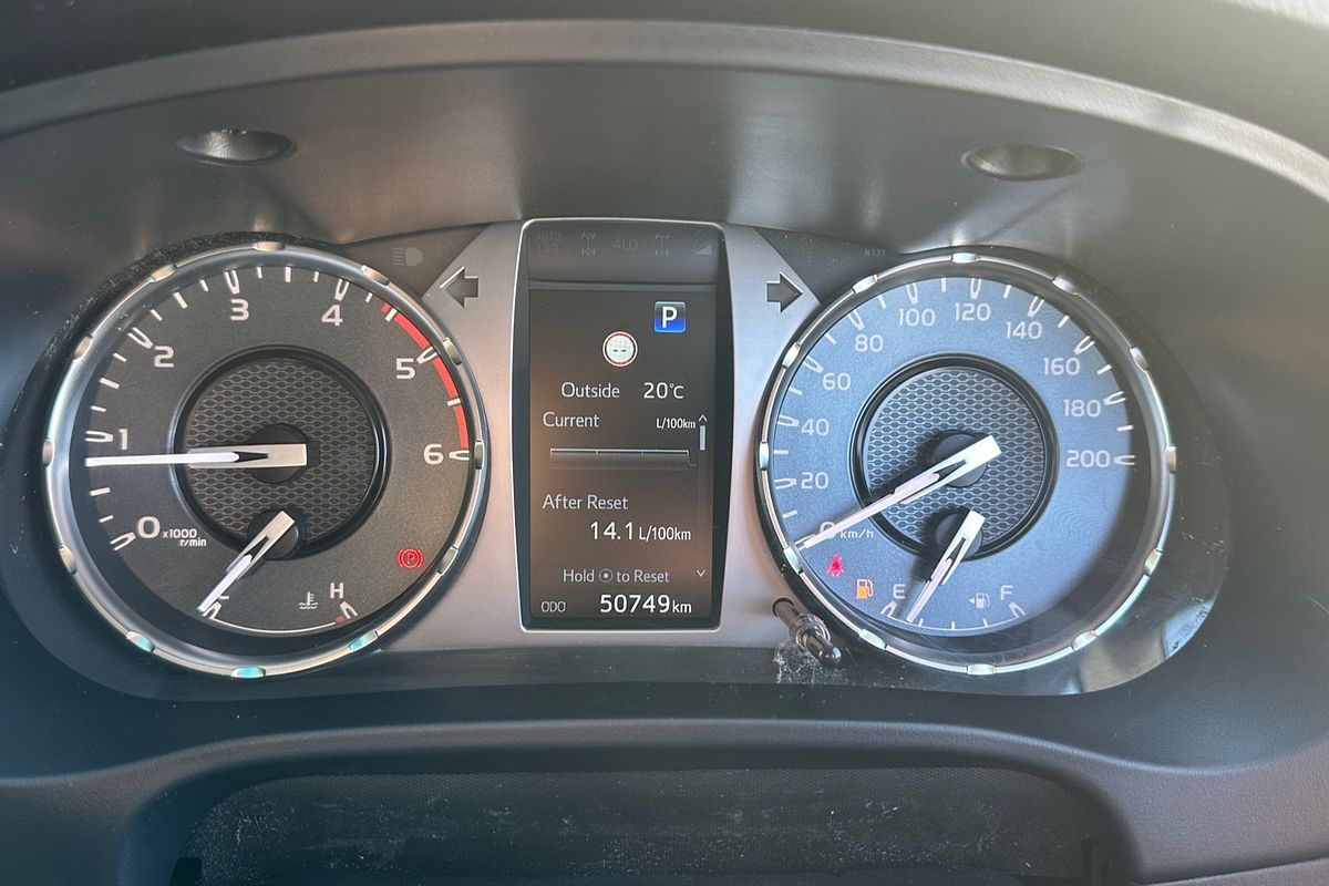 2023 Toyota Hilux SR5 GUN126R