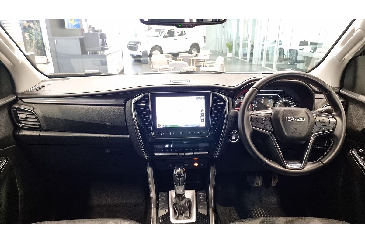 2023 Isuzu MU-X LS-T
