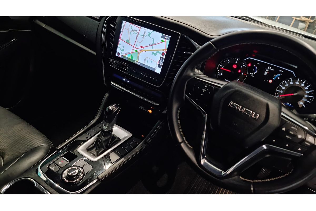 2023 Isuzu MU-X LS-T