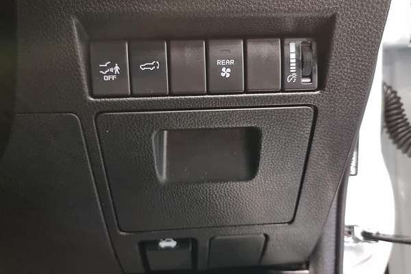 2023 Isuzu MU-X LS-T