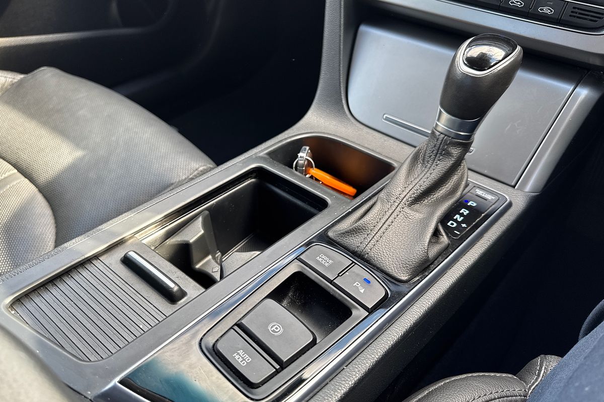 2016 Hyundai Sonata Premium LF3
