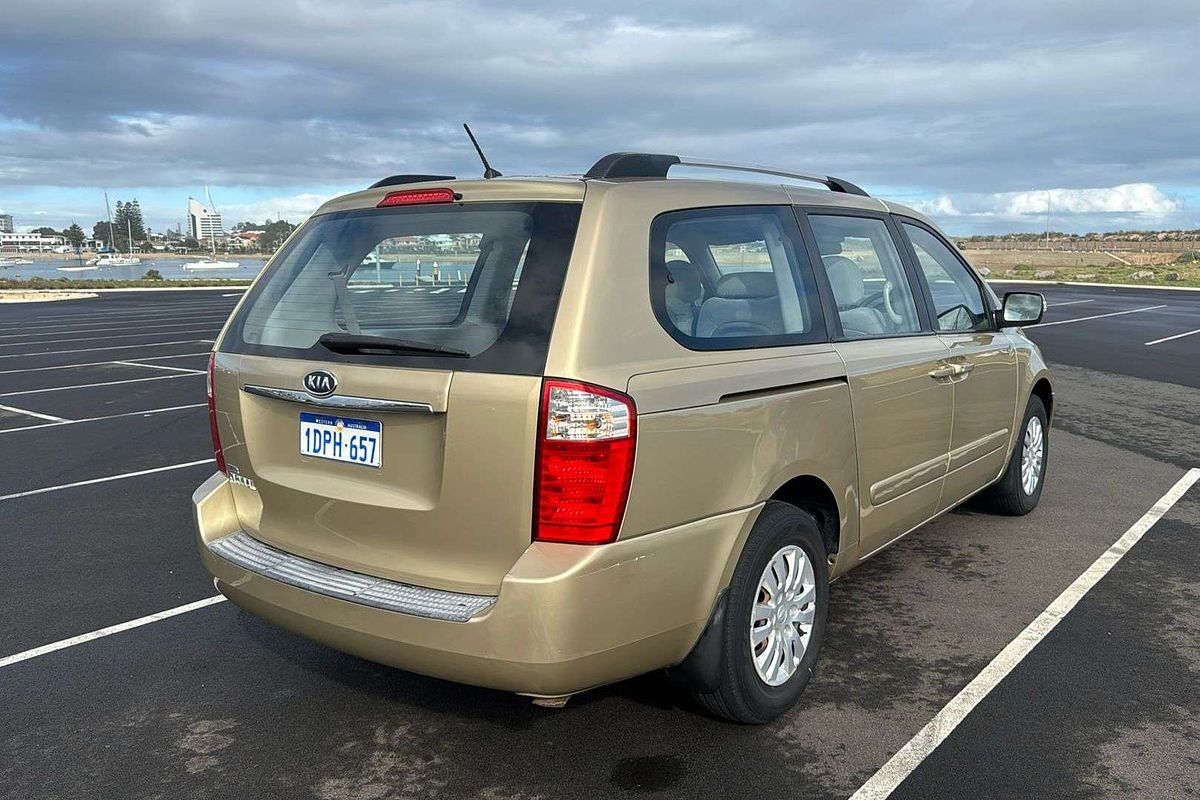 2010 Kia Grand Carnival EXE VQ
