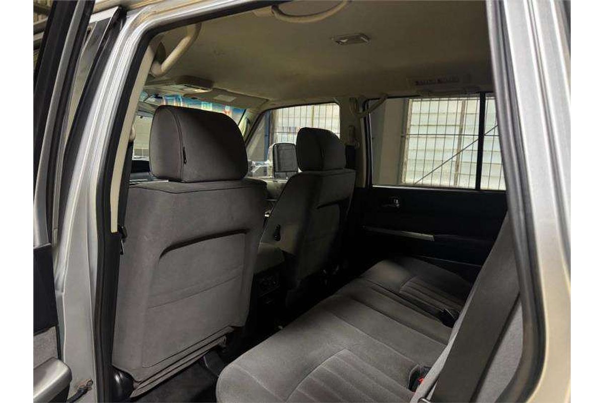 2012 Nissan Patrol ST GU 7