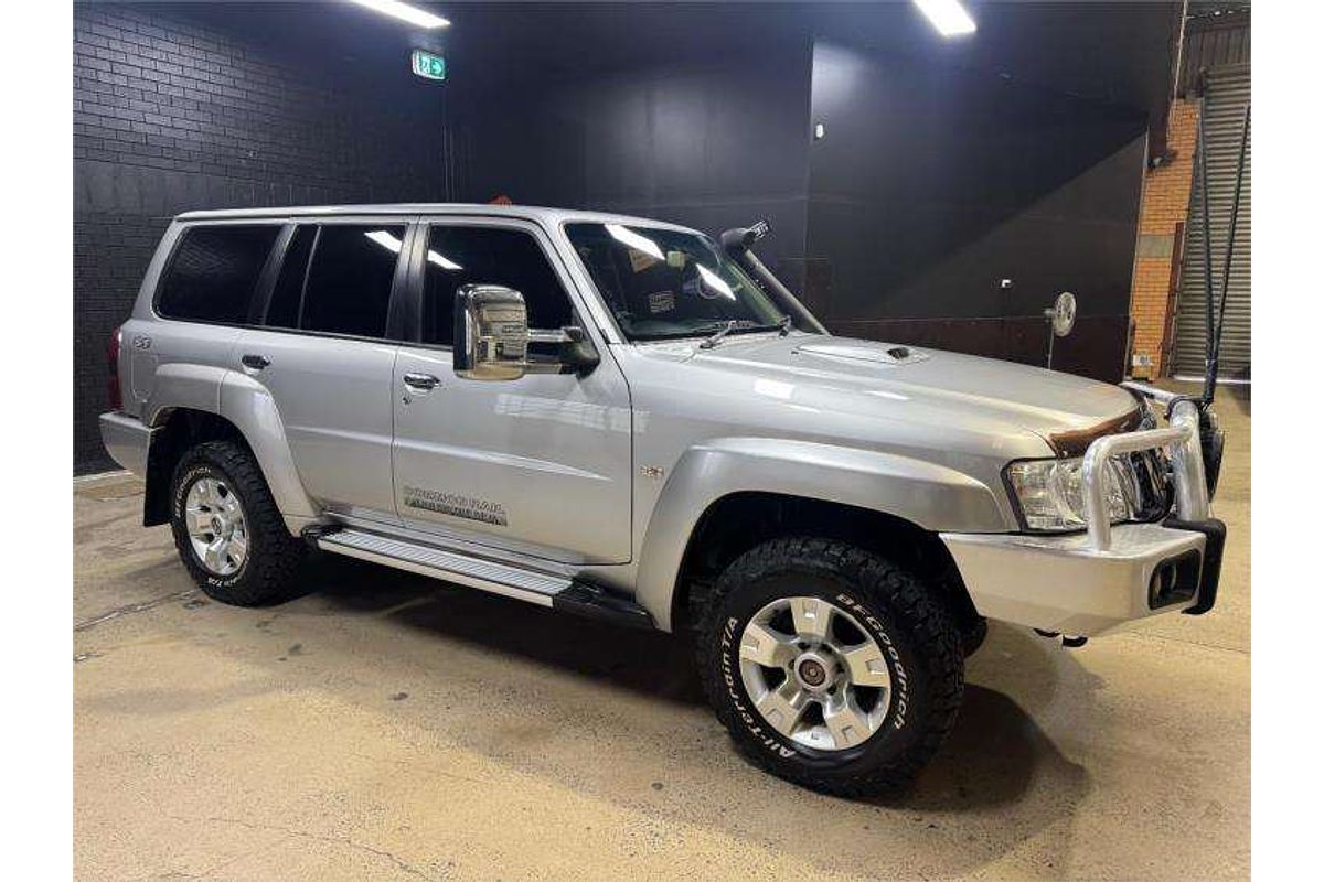 2012 Nissan Patrol ST GU 7