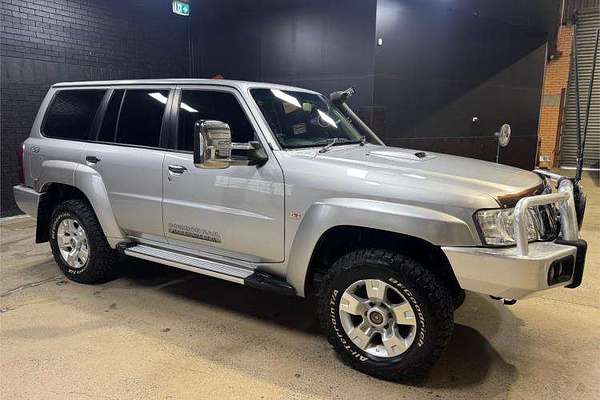 2012 Nissan Patrol ST GU 7