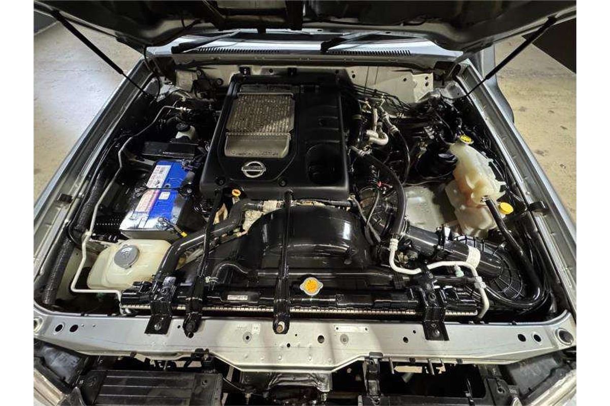 2012 Nissan Patrol ST GU 7