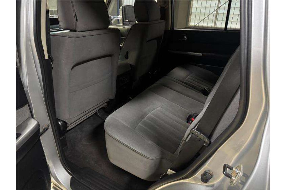 2012 Nissan Patrol ST GU 7